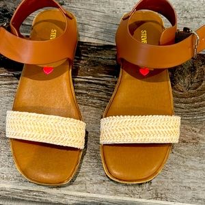 Steve Madden sandals